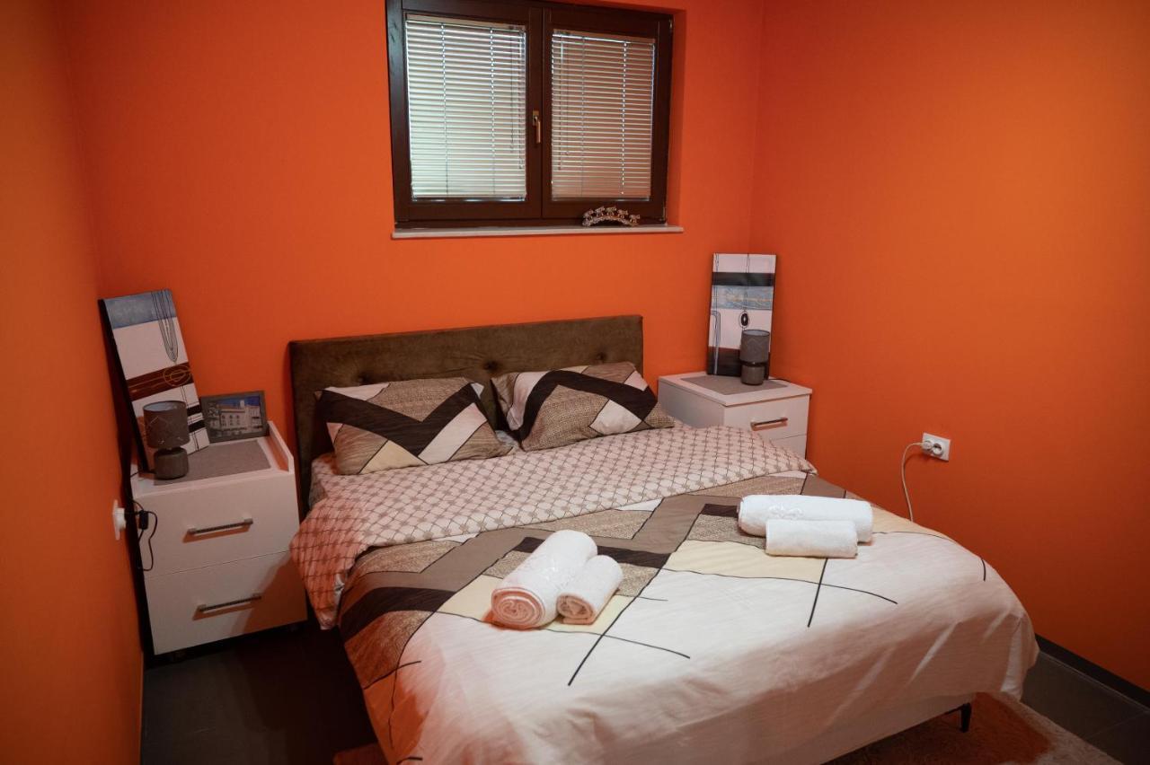 Bogo Apartment Bitola Esterno foto