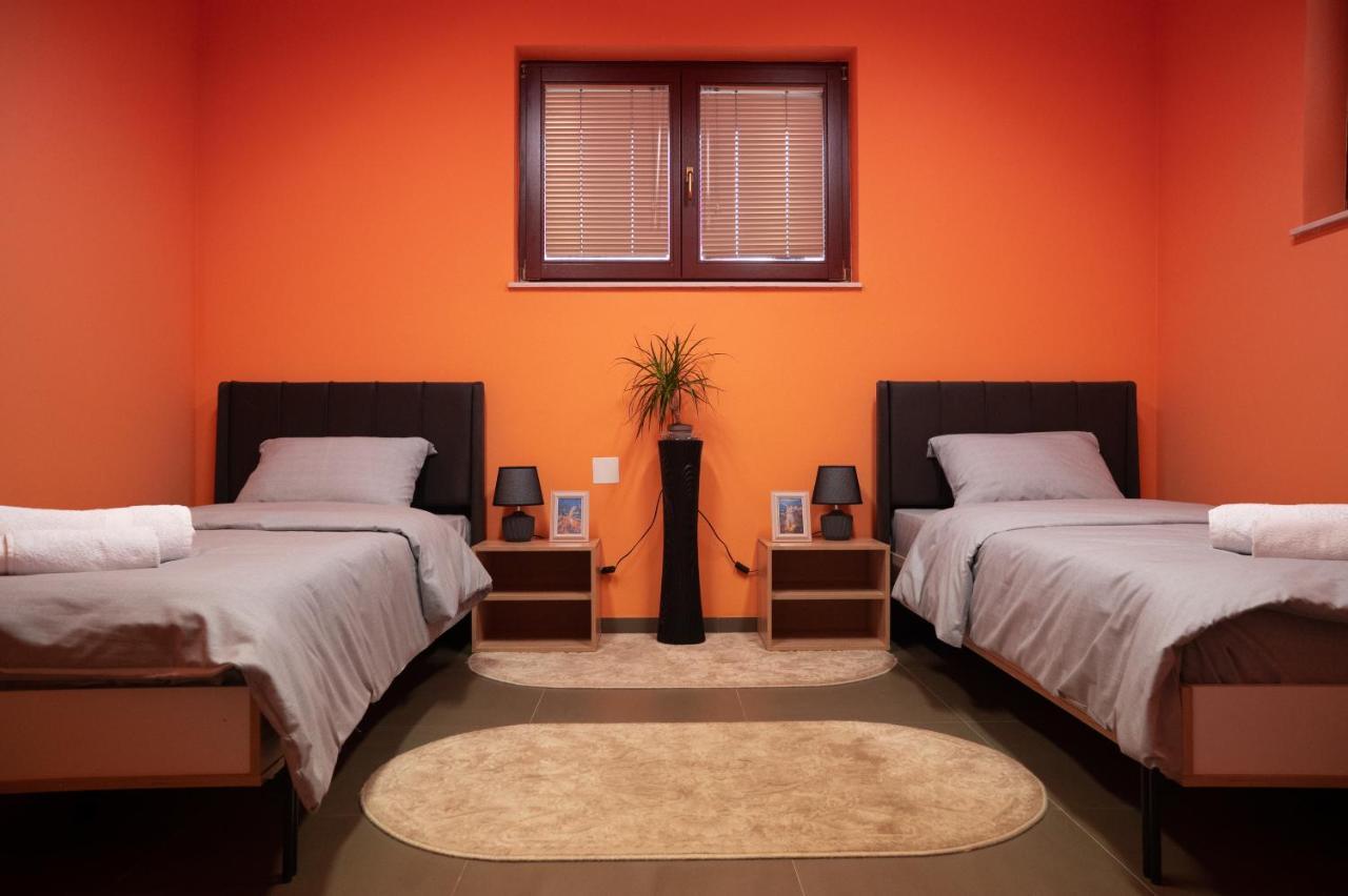 Bogo Apartment Bitola Esterno foto